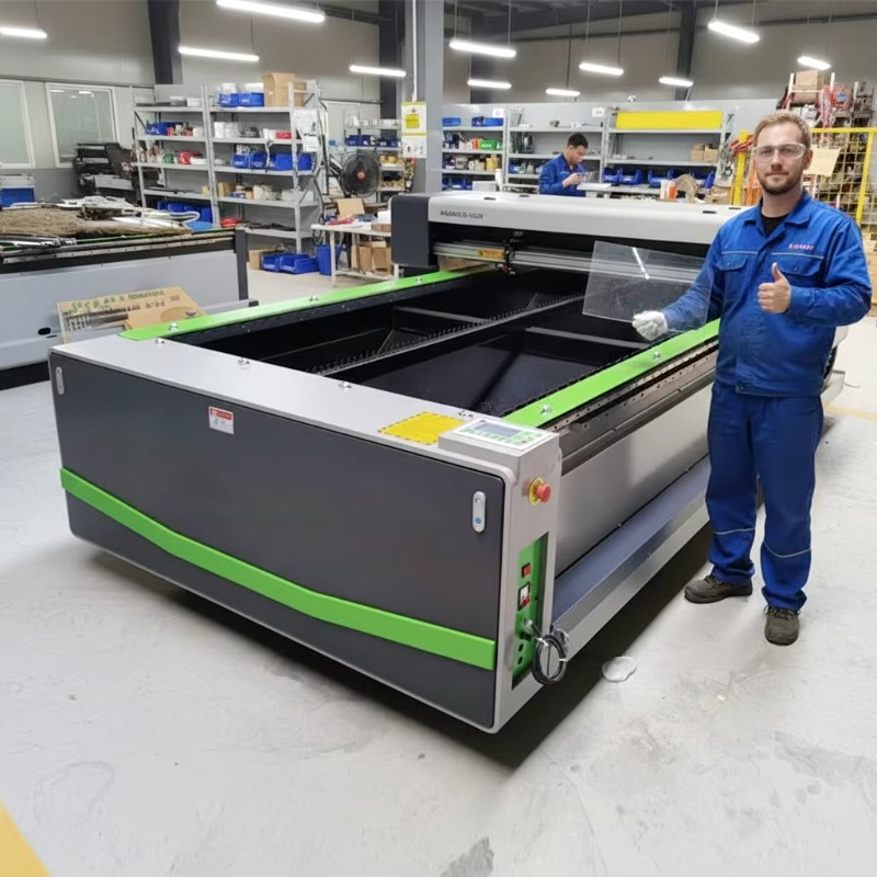 Industrial Laser Cutters - Mesin Pemotong Laser CO2 Kepala Tunggal