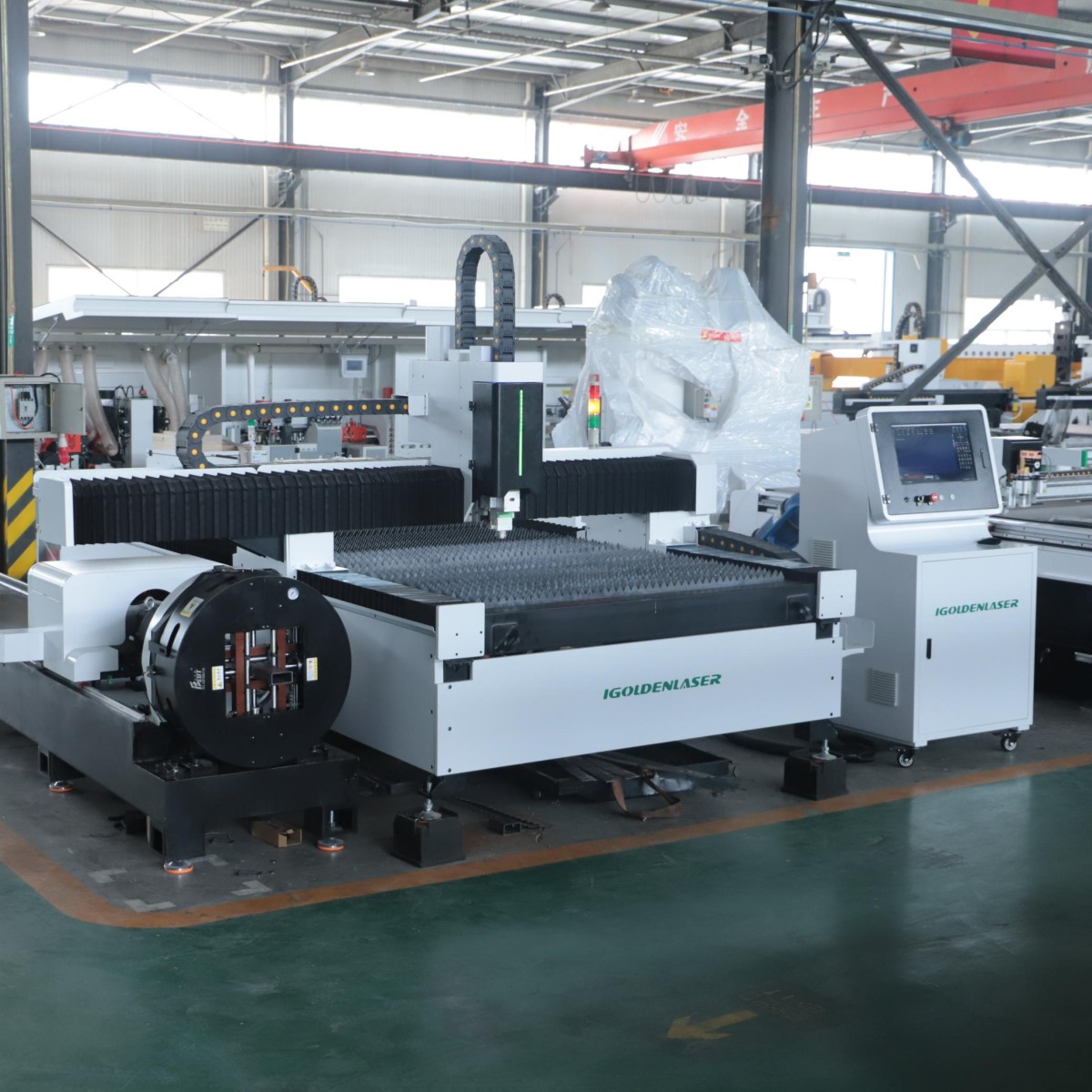 Industrial Laser Cutter - Mesin Pemotong Laser Besi dengan Dukungan