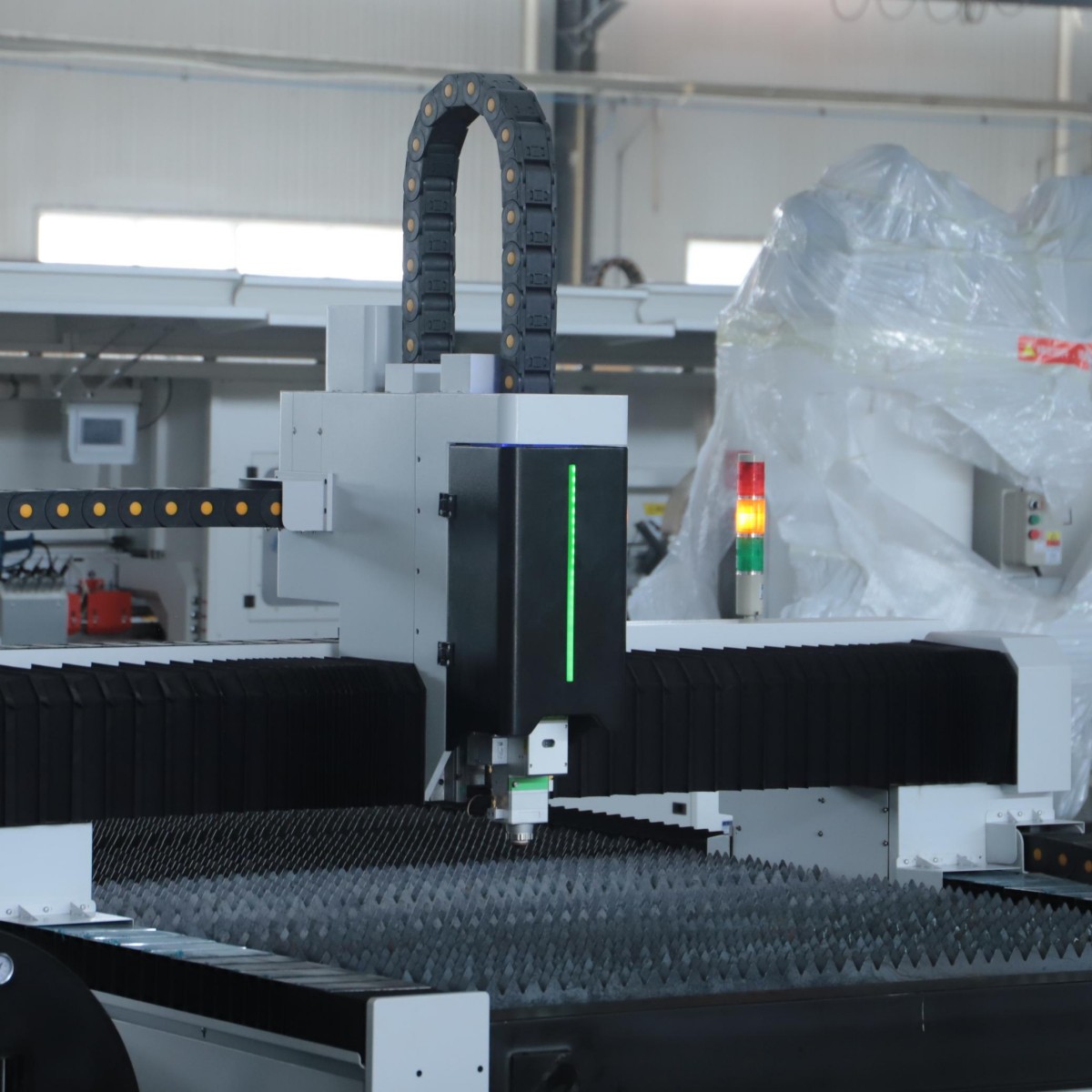 Mesin Pemotong Laser Besi deng - Industrial Laser Cutter ulasan dan harga